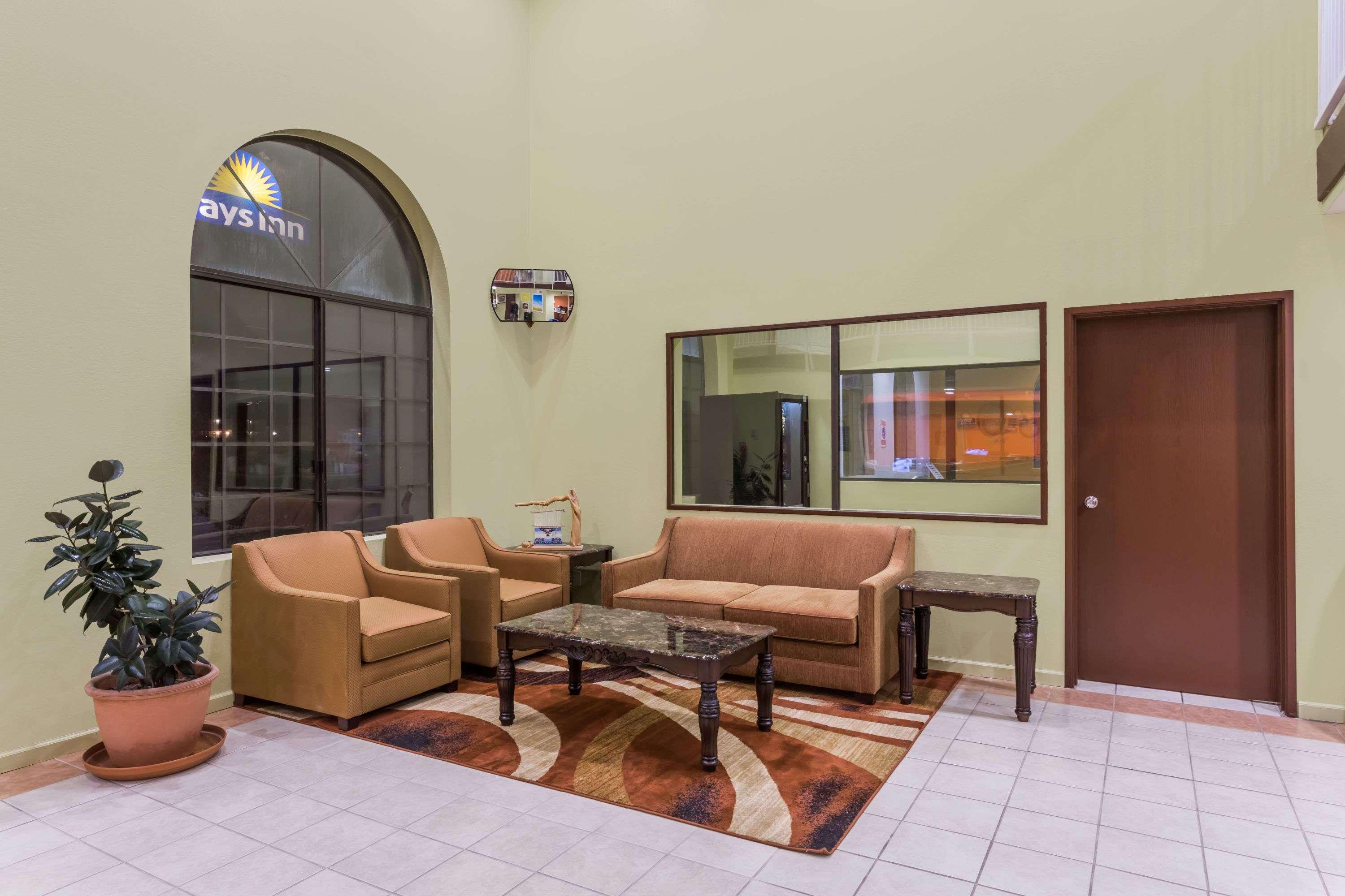 Days Inn By Wyndham Holbrook Exteriér fotografie