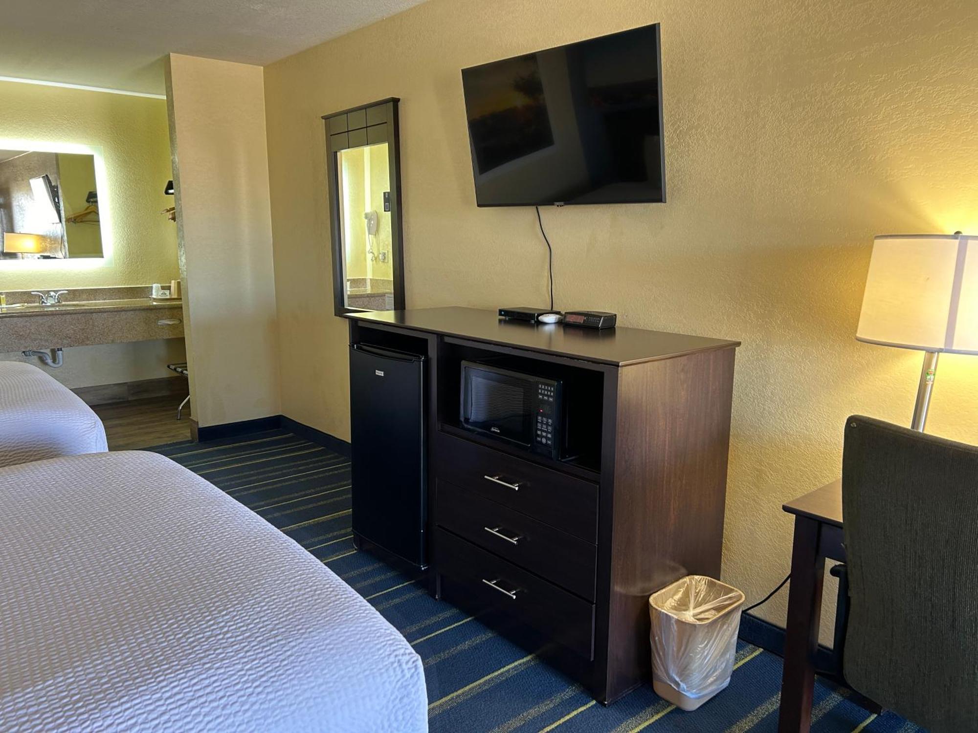 Days Inn By Wyndham Holbrook Exteriér fotografie