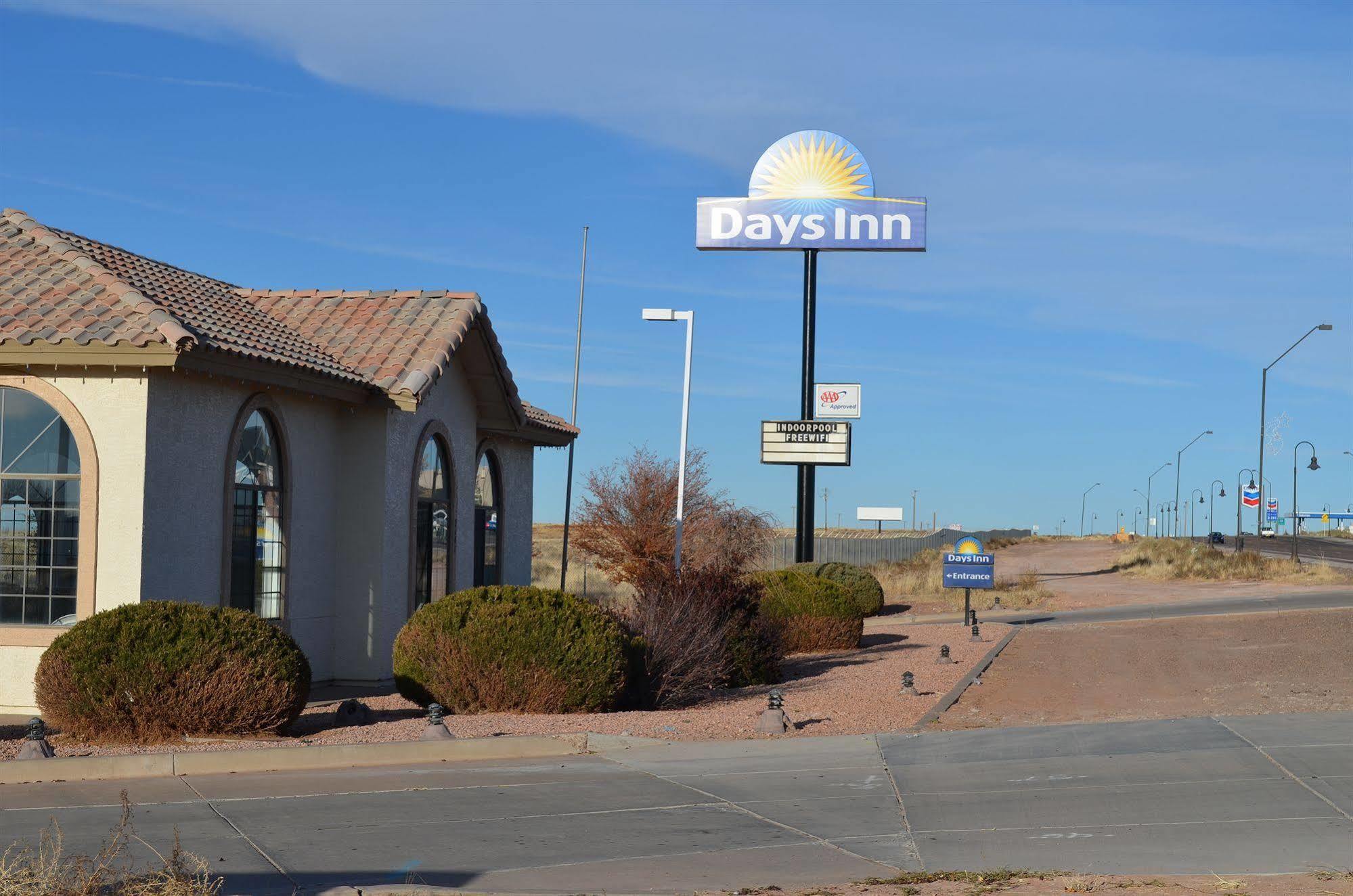Days Inn By Wyndham Holbrook Exteriér fotografie